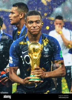  2018 FIFAワールドカップにおけるフランスの圧勝、キリアン・エムバペの彗星のごとき台頭、そして「新世代」の幕開け